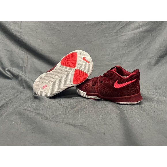 Nike Toddlers Kyrie 3 (TD) Sneakers Red White Size 5c NEW WITH BOX! - Picture 2 of 10